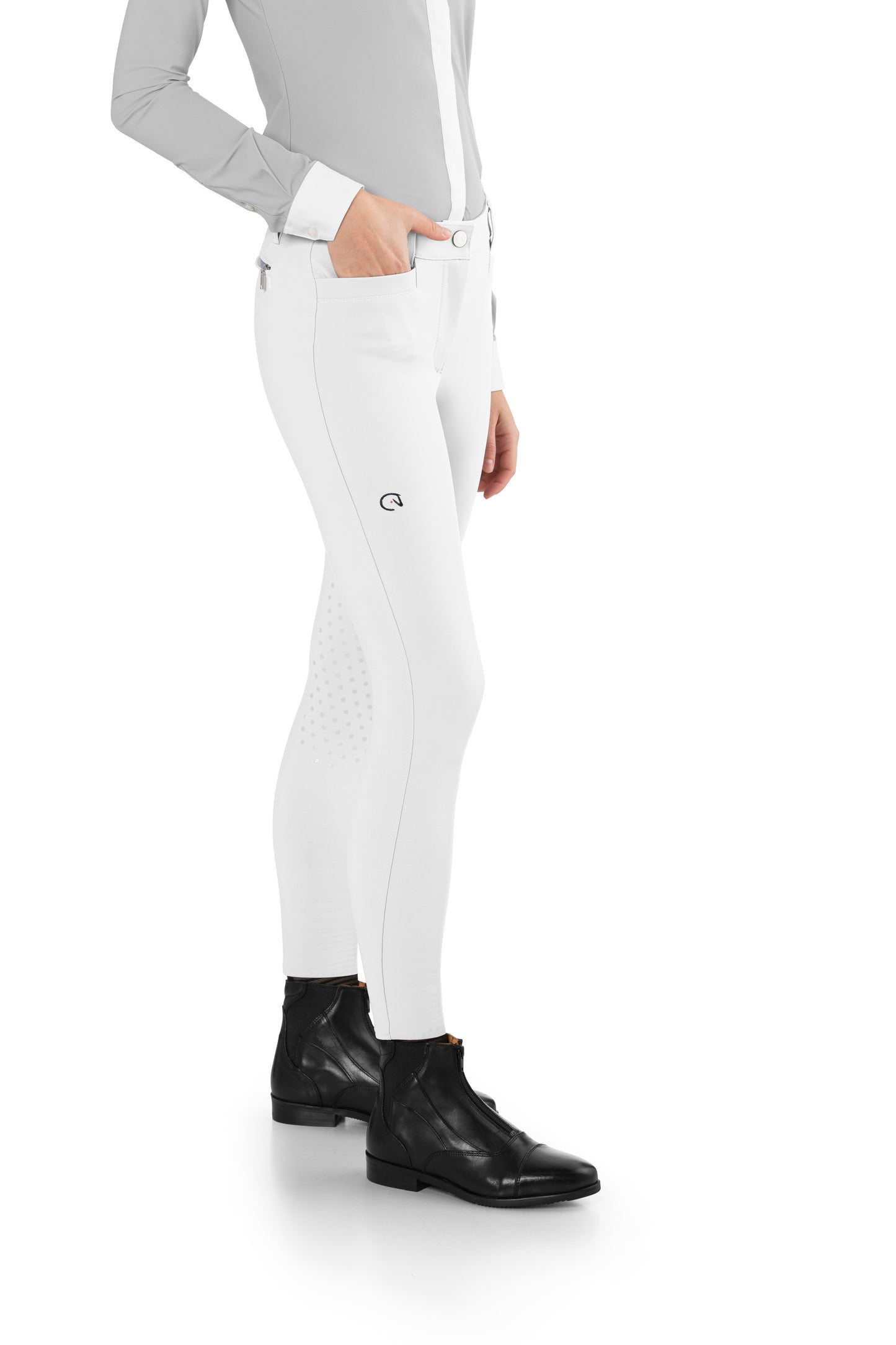 Jumping EJ Breech - White